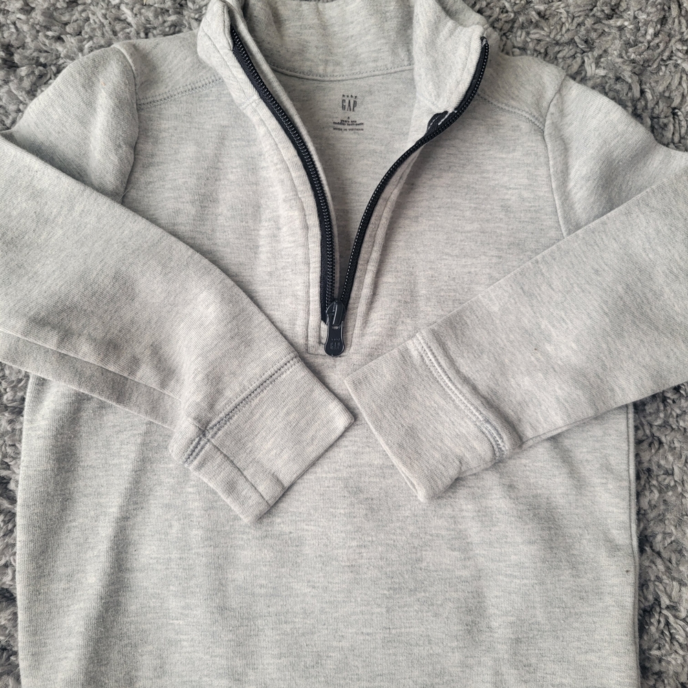 GAP Men's Light Gray Zip-Up Sweater
